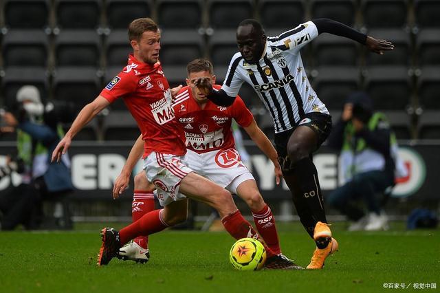 三亿体育体育投注-汉诺威客场险胜科隆，中游位置重现眼前的简单介绍