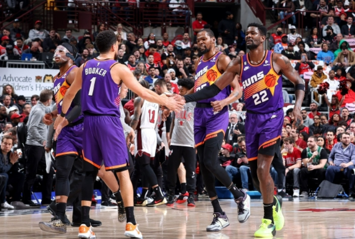 三亿体育体育亚洲官网-保罗神奇表现，太阳火速击败公牛