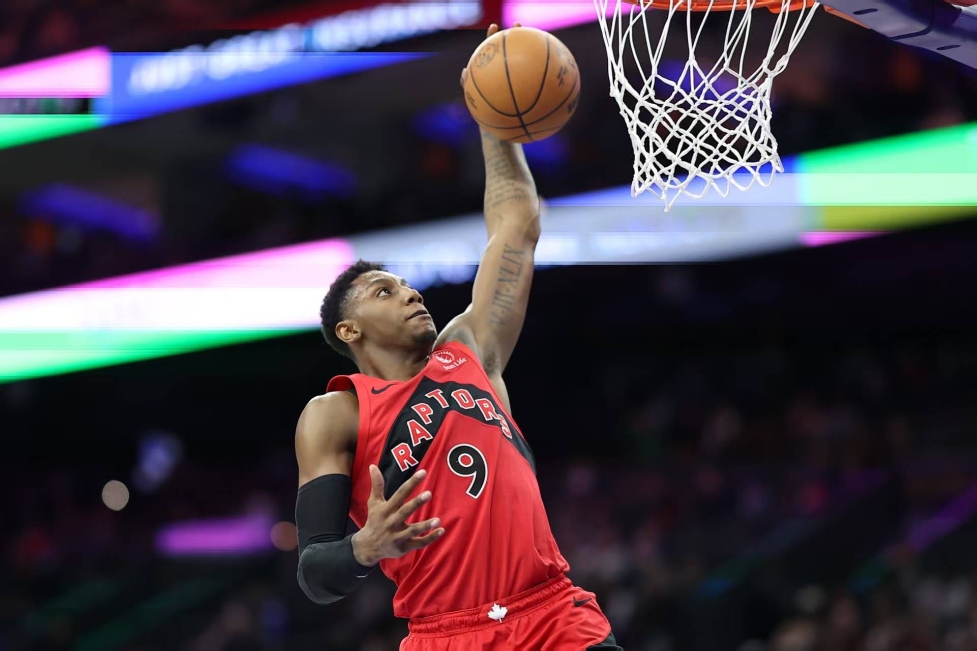 关于雄鹿球员状态火热，卫冕冠军气焰高涨的信息